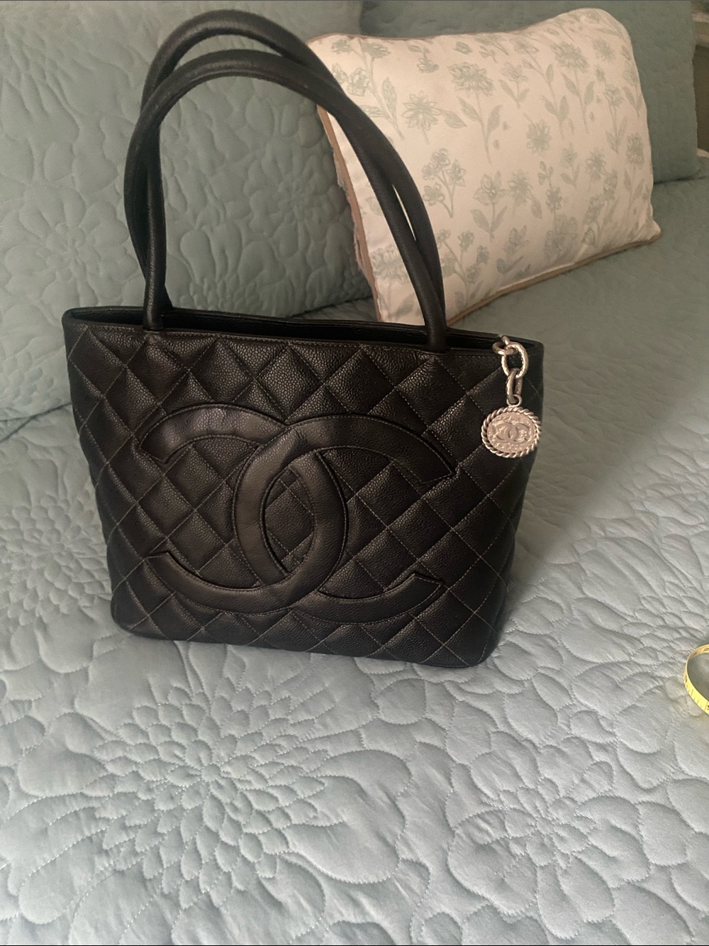 CHANEL Black Quilted Caviar Medallion Double-Handle Tote